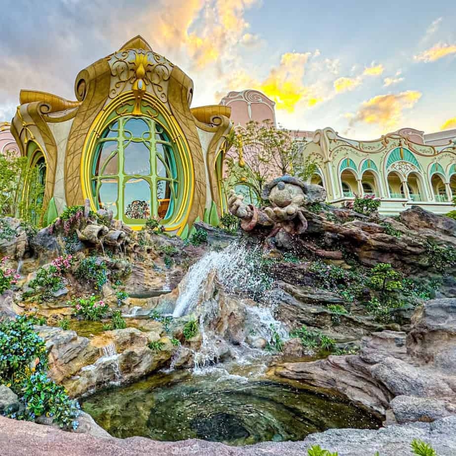 Crowd Calendar January 2026 Disneysea Tokyo